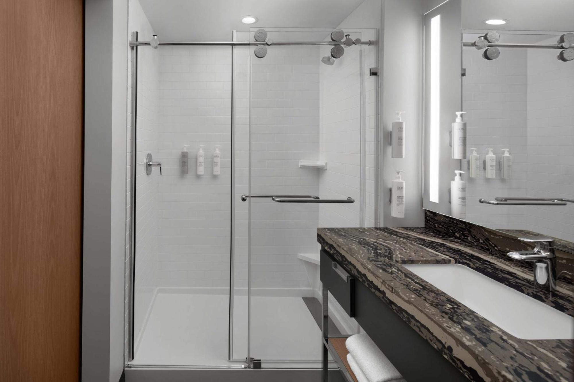 Homewood Suites By Hilton Grand Prairie At Epiccentral エクステリア 写真