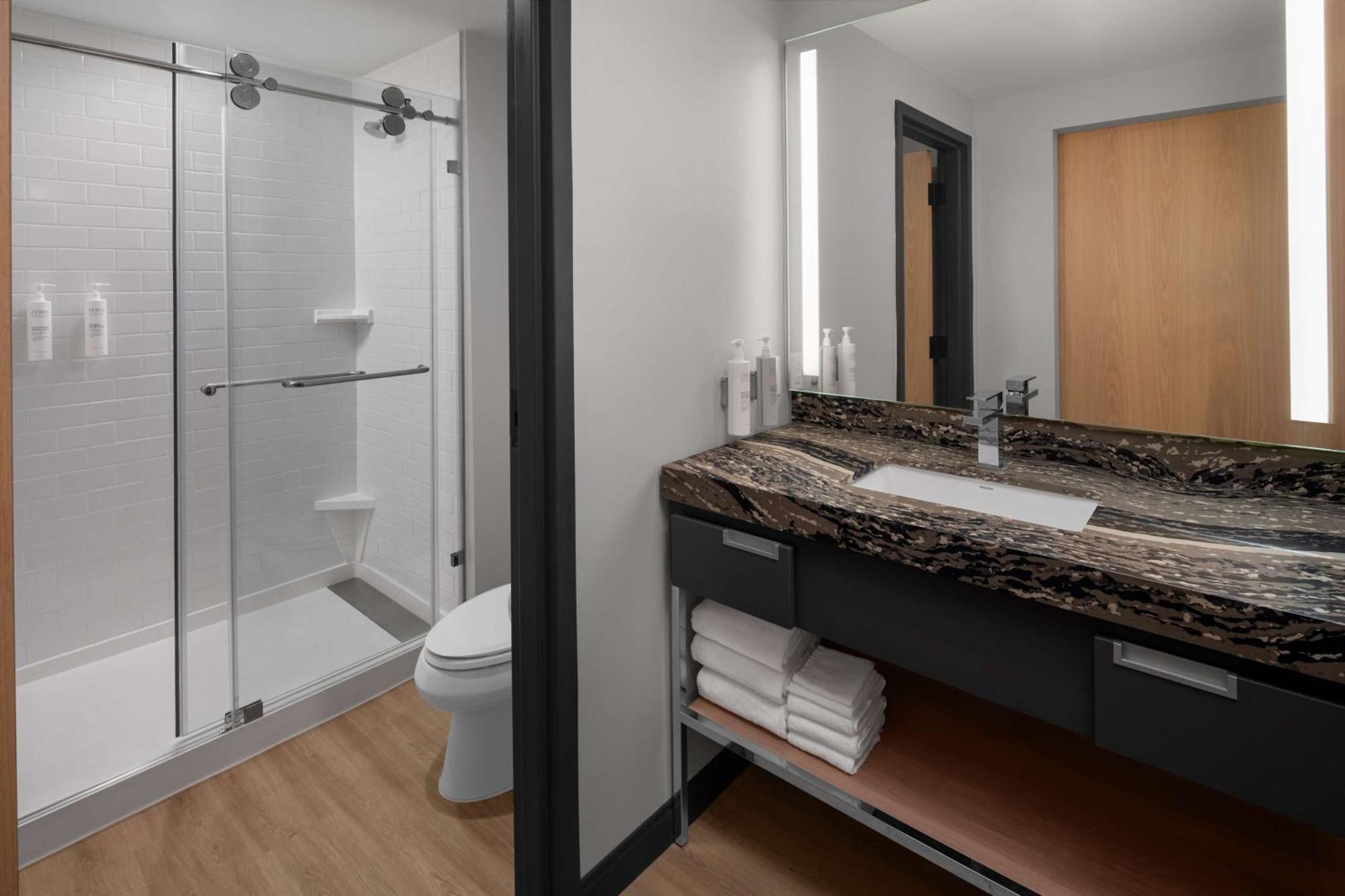 Homewood Suites By Hilton Grand Prairie At Epiccentral エクステリア 写真