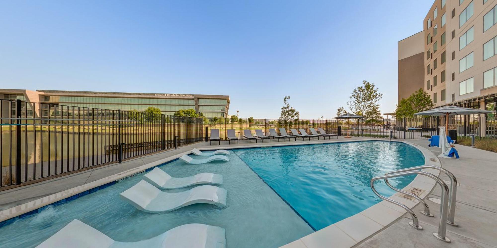 Homewood Suites By Hilton Grand Prairie At Epiccentral エクステリア 写真